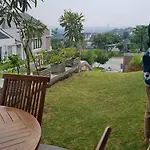 Tabebuya Rumah Liburan Keluarga