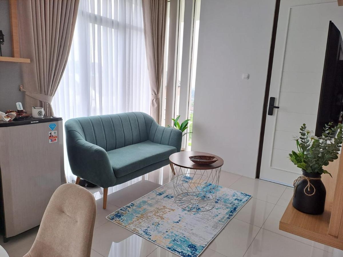 Tabebuya Keluarga Rumah liburan Bandung
